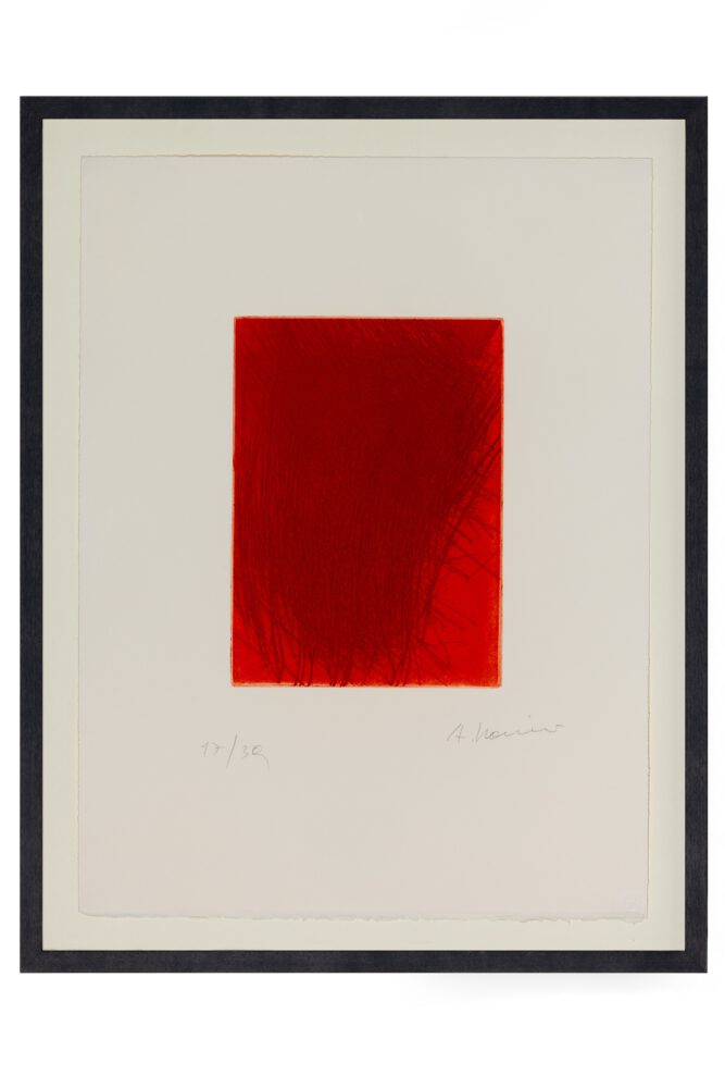 Arnulf Rainer O T rot gerahmt web